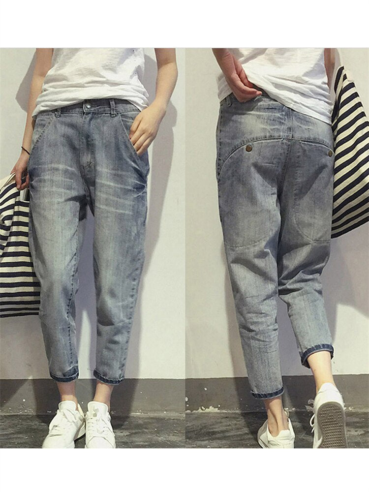 Women's High Waist Tapered Jeans