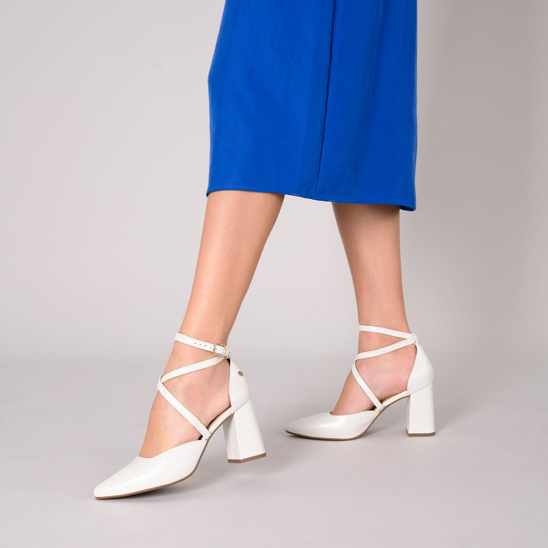 Women's Closed Toe Heels