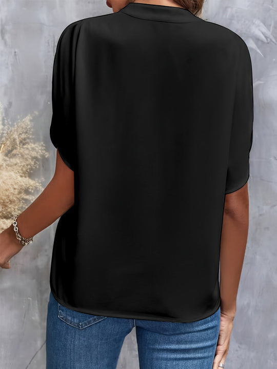 Women's Relaxed Fit V-Neck Short Sleeve Top