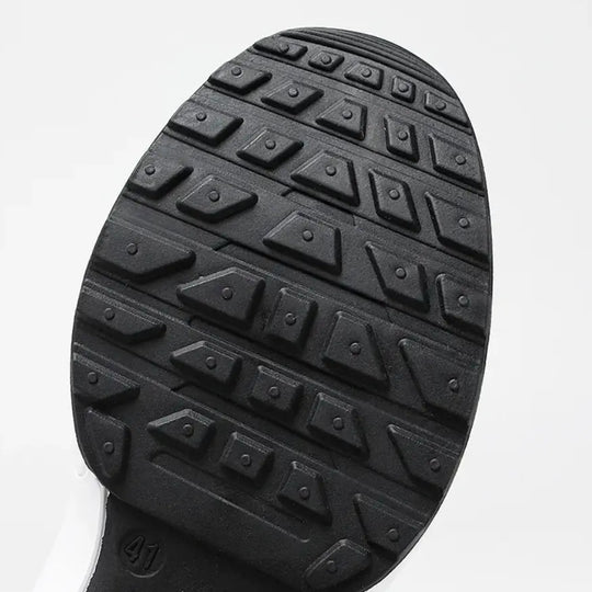 Men’s Modern Trainers With Breathable Upper