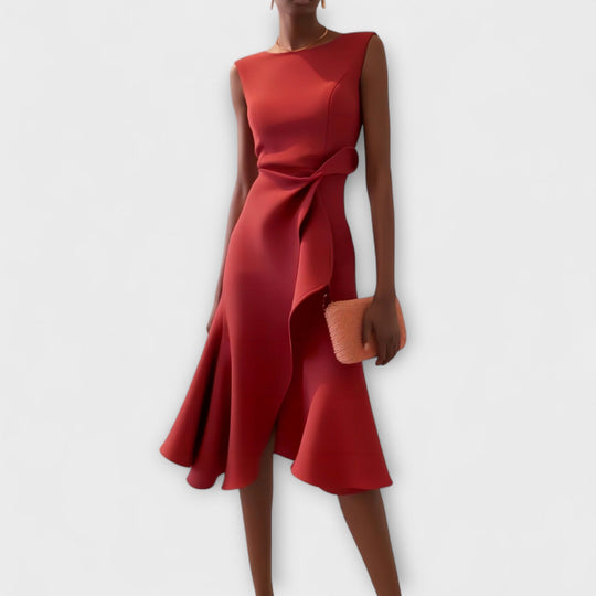 Elegant sleeveless midi dress featuring a unique asymmetric detail, perfect for chic occasions and flattering all body types. 0