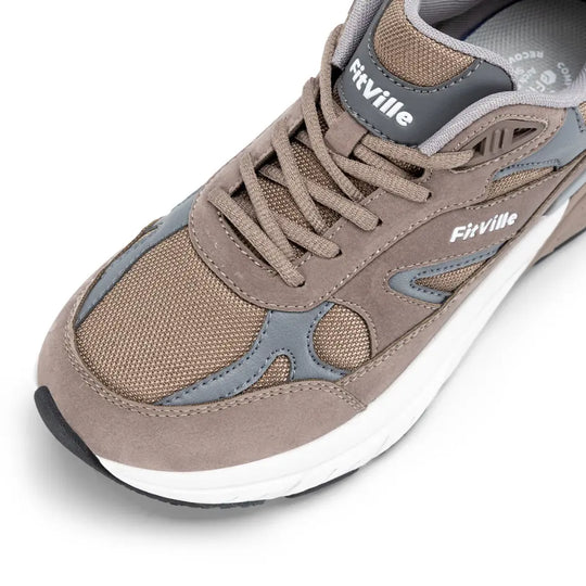 Men’s Trainers With Wide Fit And Textured Sole