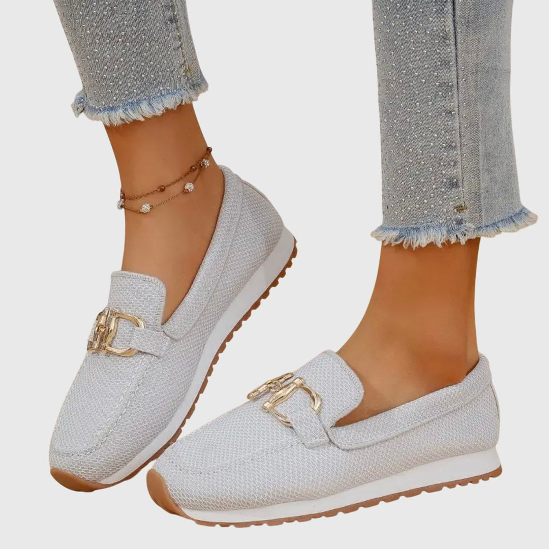 Orthopedic loafers for women featuring cushioned support and breathable design, crafted from elegant leather for optimal comfort. 8