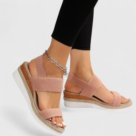 Orthopedic sandals for women featuring enhanced arch support and cushioning, designed for maximum comfort and pain relief. 6