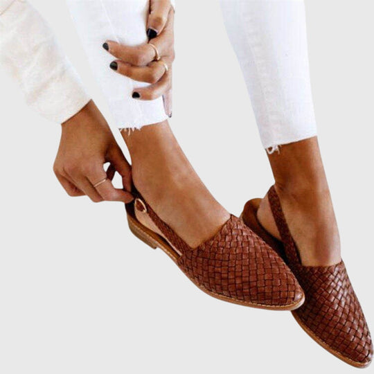 Orthopedic sandals for women featuring three-arch support, designed for stylish comfort and pain relief, perfect for all-day wear. 7