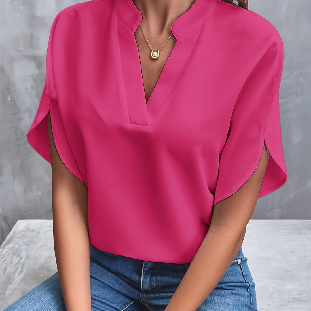 Women's Relaxed Fit V-Neck Short Sleeve Top