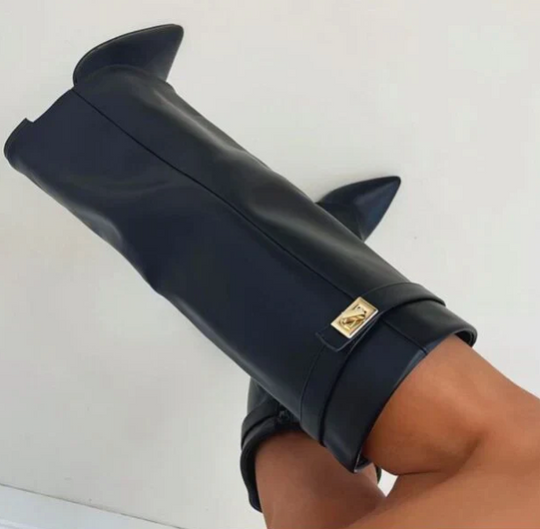 Women’s High Boots With Flap And Block Heel