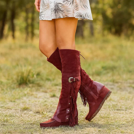 Women’s High Boots With Structured Design