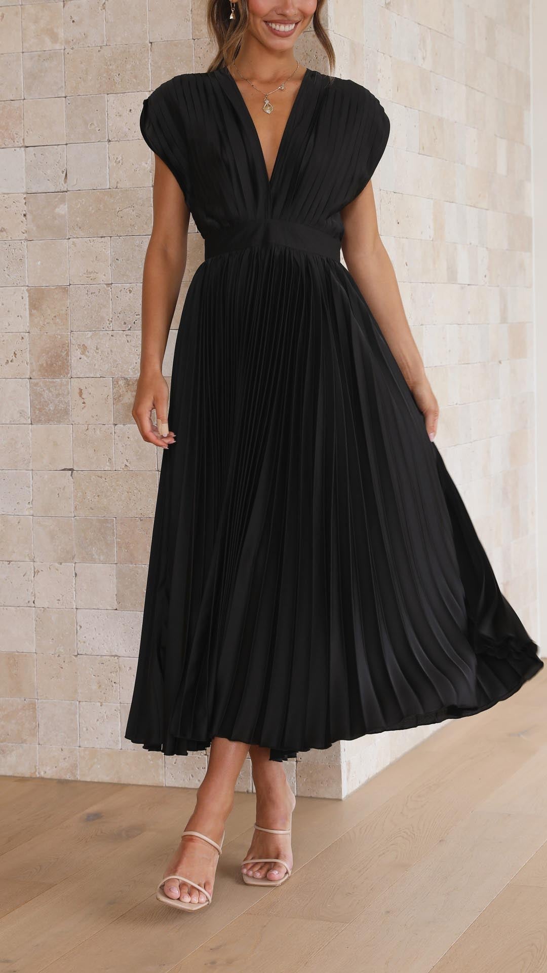 Women's V-Neck Pleated Maxi Wedding Guest Dress