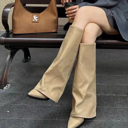 Women’s Wide High Boots With Square Toe And High Heel